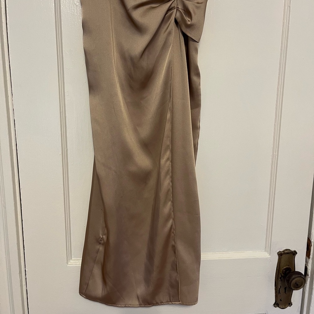 Zara Satin Pencil Skirt in Tan